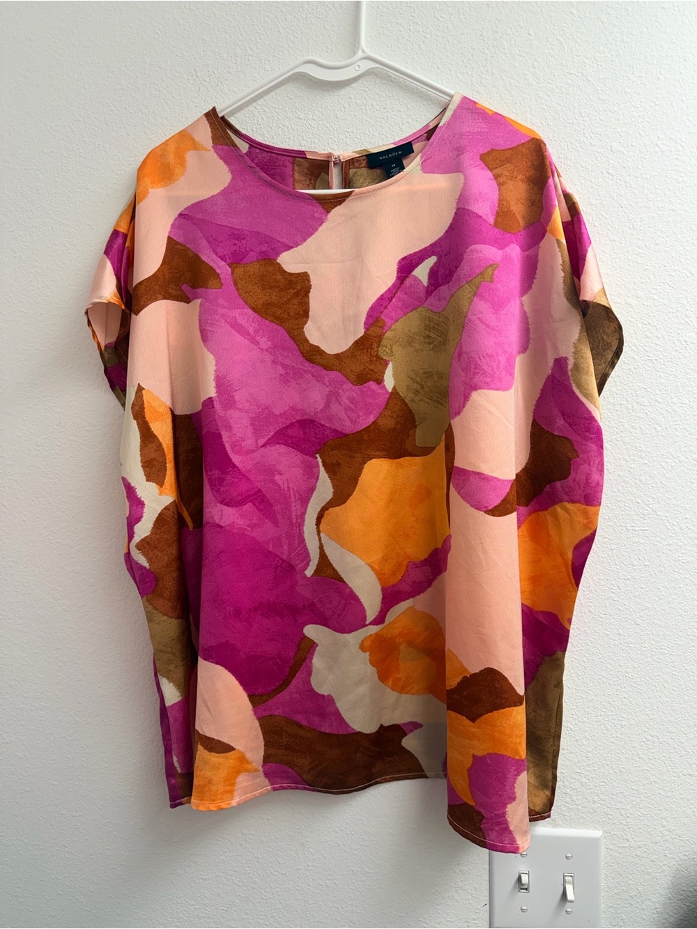 Halogen women’s Abstract Flutter Tunic in Pink, Orange & Brown Size 1x